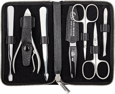 schwarzes-7-teiliges-manikuere-etui-aus-rindsleder-erbe-solingen-aufgeklappt