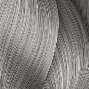 sehr helles blond tiefes asch