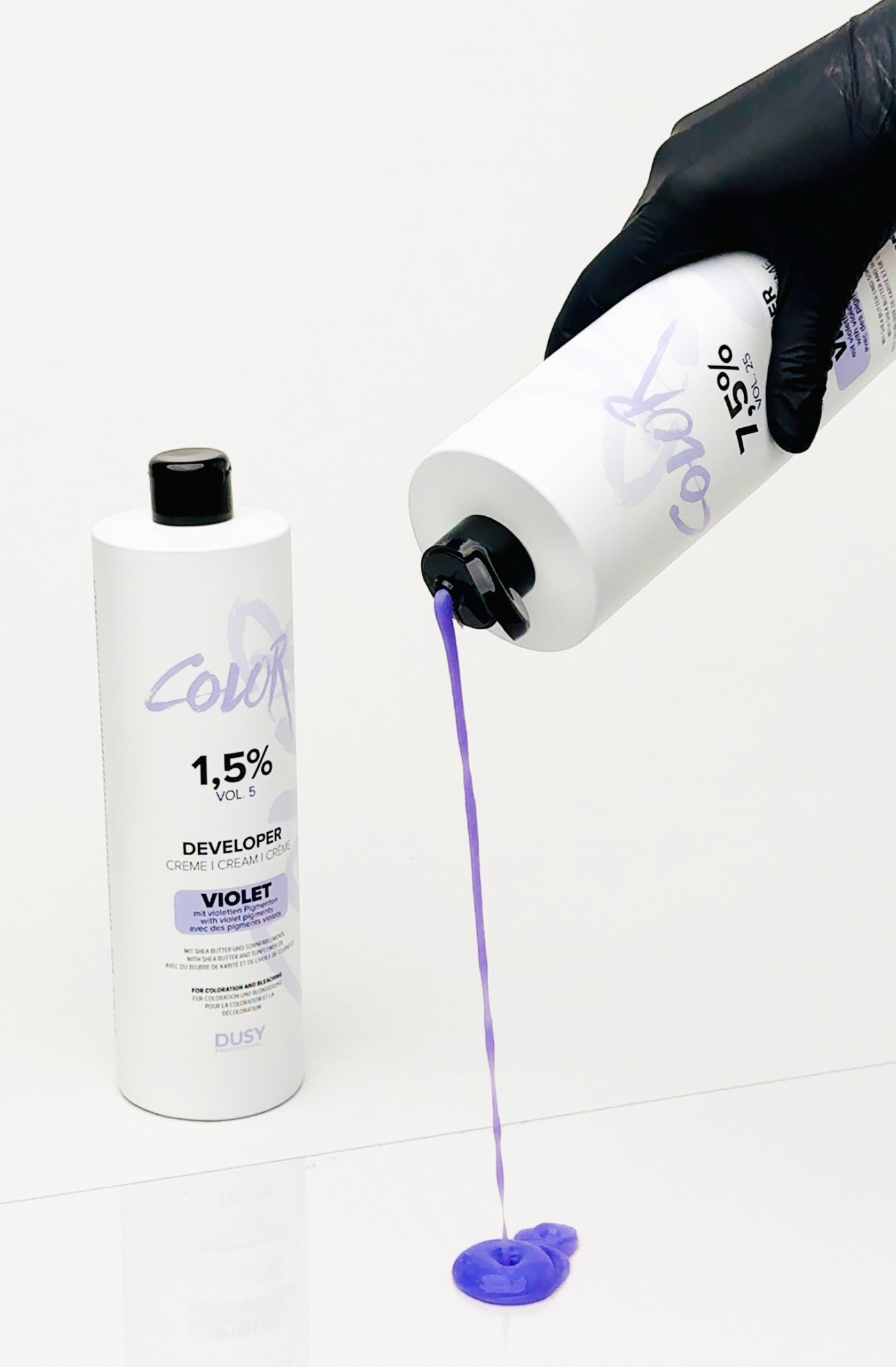 dusy-developer-violet-wasserstoffperoxid-mit-violetten-pigmenten-konsiszenz-und-farbe
