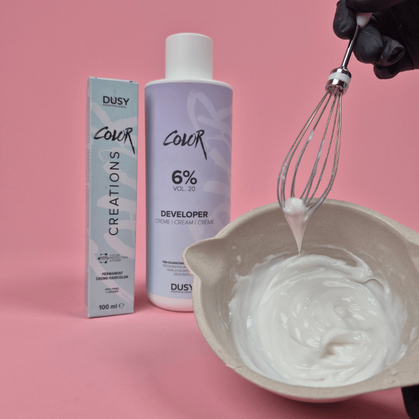dusy-professional-color-creations-anwendung-mit-6-prozent-entwickler-farbcreme-und-faerbeschale